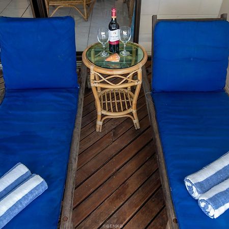 Avana Waterfront Apartments Rarotonga Bagian luar foto