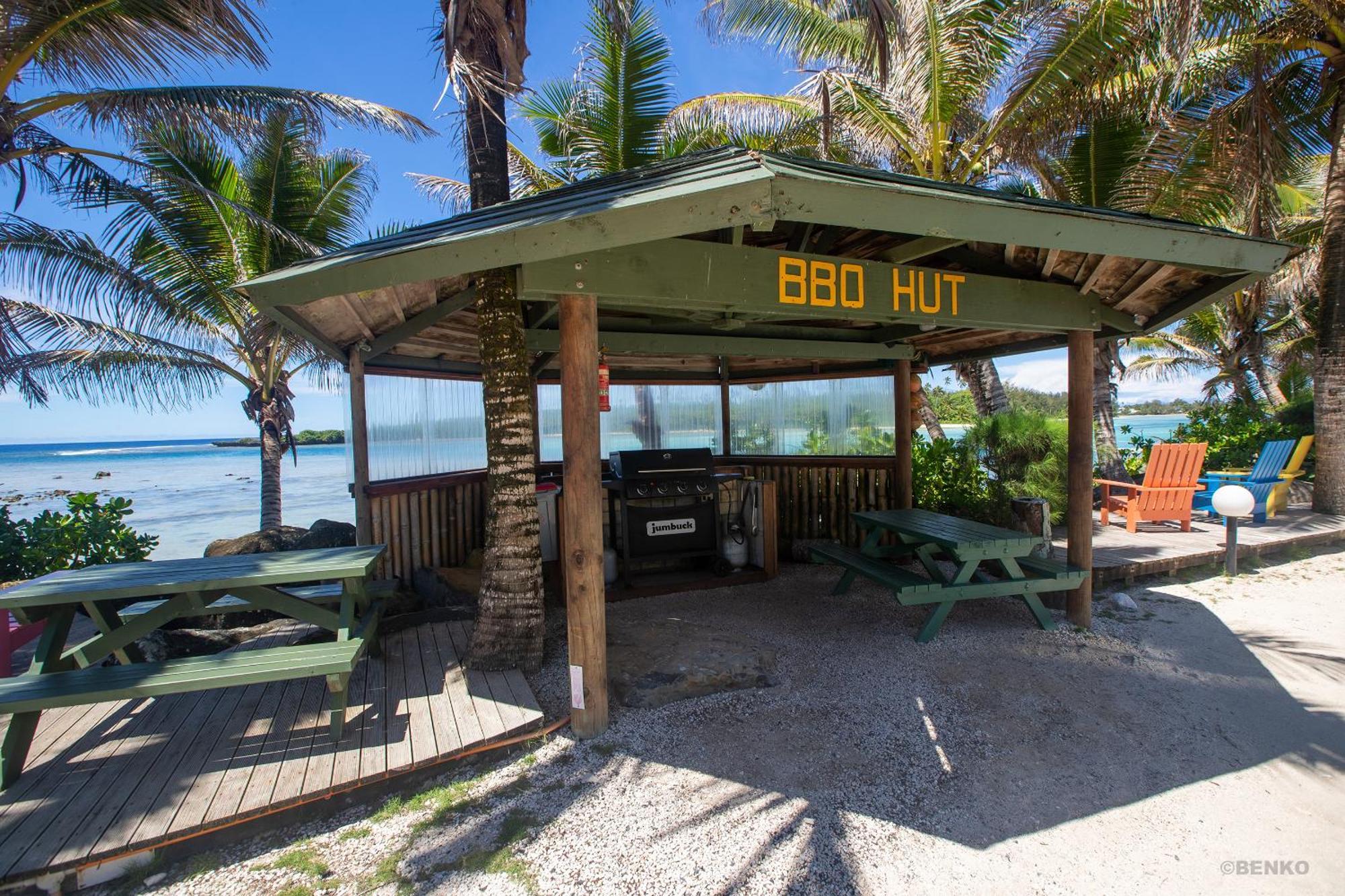 Avana Waterfront Apartments Rarotonga Bagian luar foto