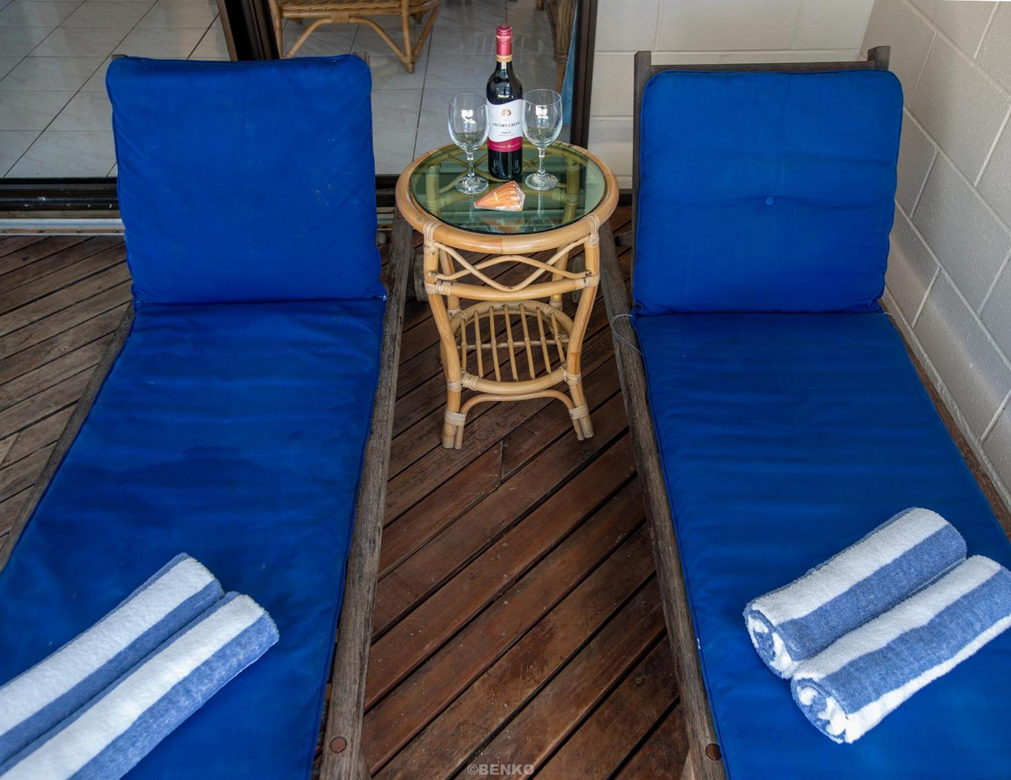 Avana Waterfront Apartments Rarotonga Bagian luar foto