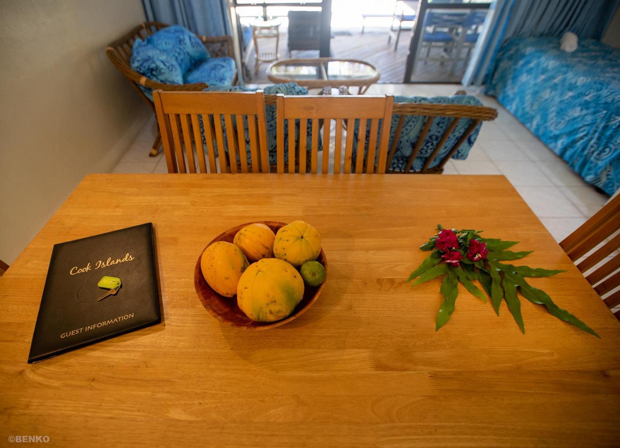 Avana Waterfront Apartments Rarotonga Bagian luar foto