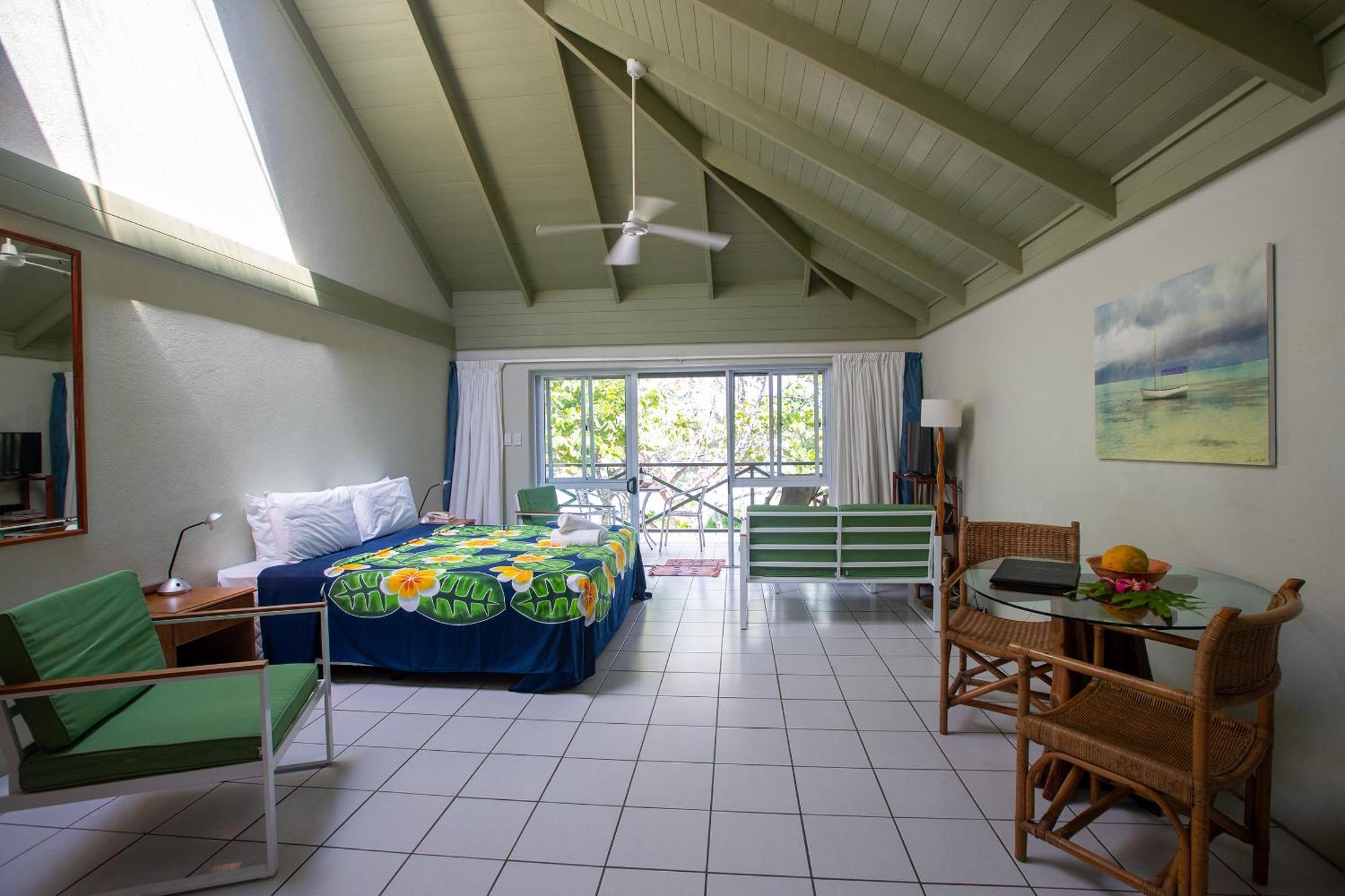 Avana Waterfront Apartments Rarotonga Bagian luar foto