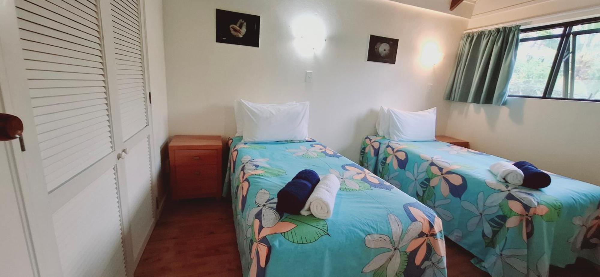 Avana Waterfront Apartments Rarotonga Bagian luar foto