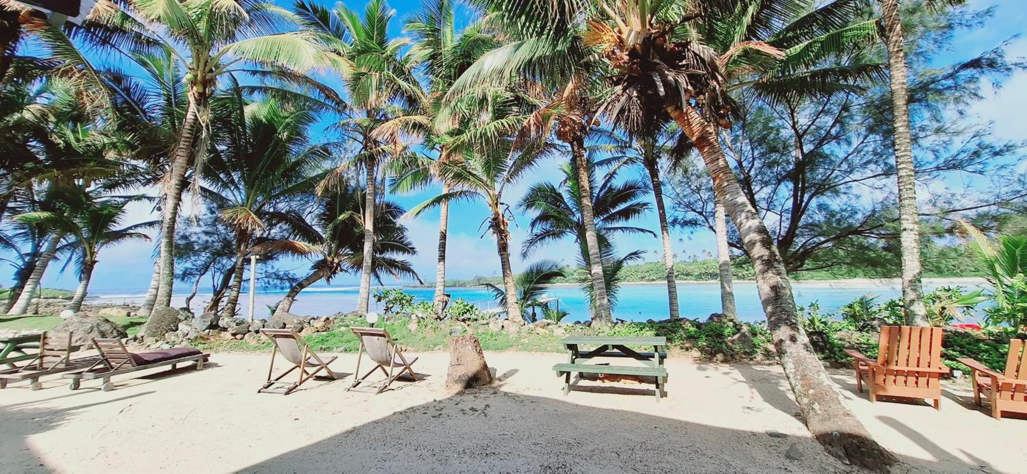 Avana Waterfront Apartments Rarotonga Bagian luar foto