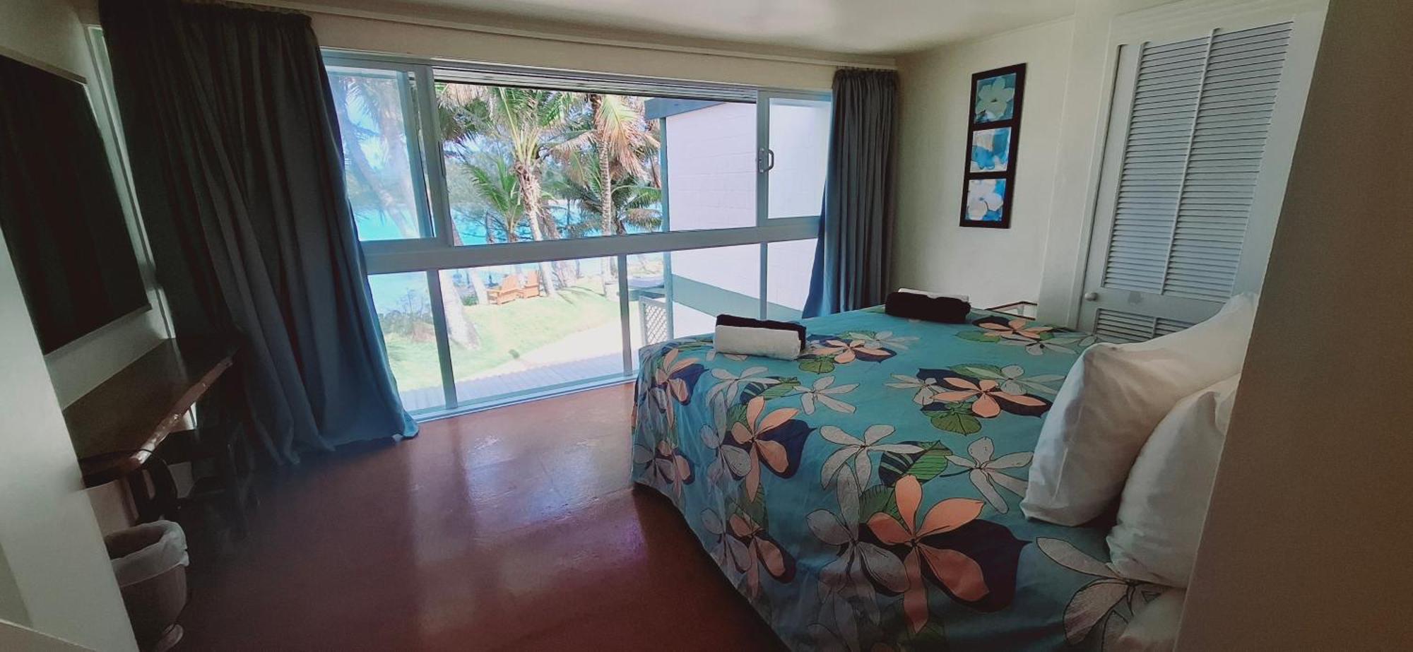 Avana Waterfront Apartments Rarotonga Bagian luar foto